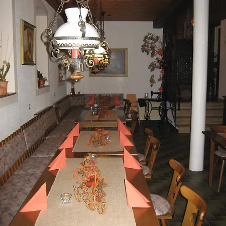 Zur Oelmuehle אוברדרדינגן