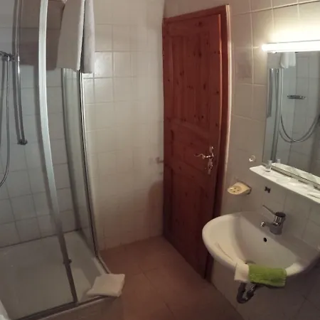 בית הארחה Zur Oelmuehle אוברדרדינגן